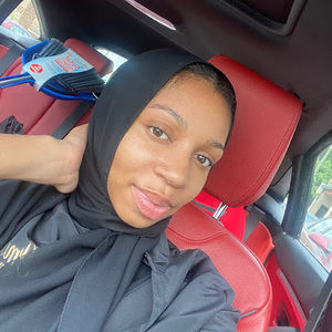 Meet your Posher, Imani